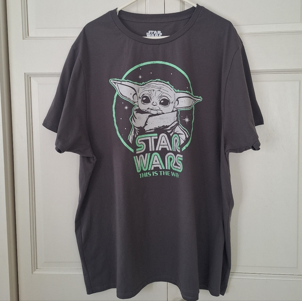 Star Wars graphic t-shirt
